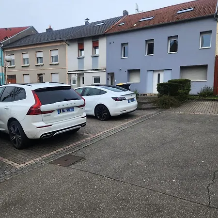 Apartament Duplex Elegant Et Chaleureux 2 *